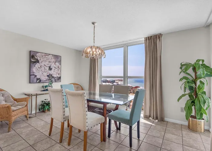 Tristan Towers Unit 10a Holiday home *